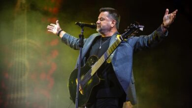 Photo of Jorge Rojas emocionó al público: linternas, coros y todas sus canciones en Villa María