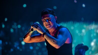 Photo of “Dejo la voz aquí por ustedes”: los momentos más emotivos de Alejandro Sanz en Córdoba