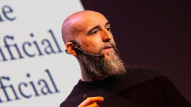 Photo of El futuro del derecho: Jon Hernández llega a Córdoba para analizar el impacto de la IA en la justicia