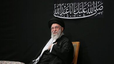 Photo of Donald Trump confirma que el líder supremo Ali Khamenei murió tras los ataques; Irán lo desmiente