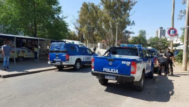 Photo of Graves incidentes en la UCA de Córdoba: destrozos, heridos y fuego en un pabellón