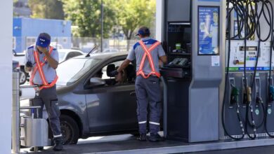 Photo of Córdoba: el litro de nafta superó los $2.000 pesos en las estaciones YPF