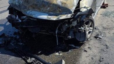 Photo of Se registró un choque en cadena y un auto se prendió fuego en la Av. La Voz del Interior