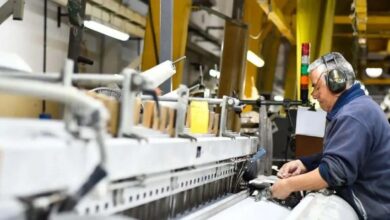 Photo of Trabajadores del rubro textil cobrarán el 70% de su salario en negro