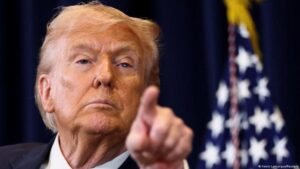 Photo of Trump aseguró que la guerra contra Irán “pronto terminará” porque “ya casi no queda nada que atacar”