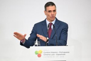 Photo of Sánchez anunció un paquete millonario y una fuerte baja de impuestos a la energía por la guerra en Medio Oriente
