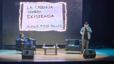 Photo of “Historias argentinas”: entre revoluciones y risas, Pigna y Saborido conectaron con el público cordobés