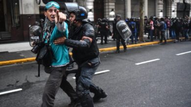 Photo of El periodismo, sin Estatuto y con ajuste y represión
