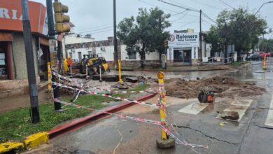 Photo of Córdoba: las lluvias provocaron un socavón de 5 metros en la avenida Vélez Sarsfield
