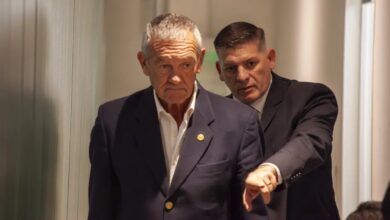 Photo of “Son tres delincuentes”: Macarrón apuntó contra los fiscales durante el tercer día del jury