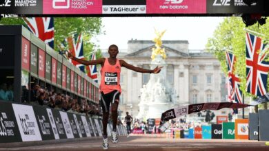 Photo of Histórico: Sawe rompió la barrera de las dos horas y revolucionó la Maratón de Londres