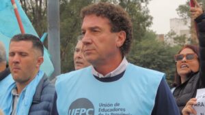 Photo of DOCENTES ACEPTARON LA PROPUESTA SALARIAL