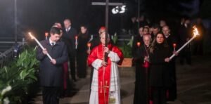 Photo of Mensaje de Pascua: el papa León XIV pidió rechazar la violencia y combatir la indiferencia