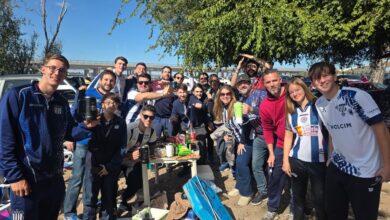 Photo of El color de la previa albiazul: miles de hinchas de Talleres esperan el clásico
