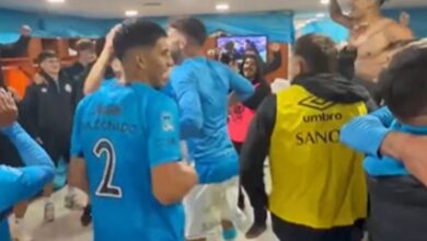 Photo of La intimidad pirata en el Kempes: locura en el vestuario al ritmo de “Soy de Belgrano”