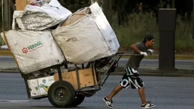Photo of Los pobres pagan más impuestos y cierran más de 24 mil empresas, las dos caras de la economía