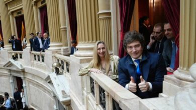 Photo of El Gobierno envía cuatro proyectos al Congreso: ludopatía, súper RIGI, lobby y etiquetado