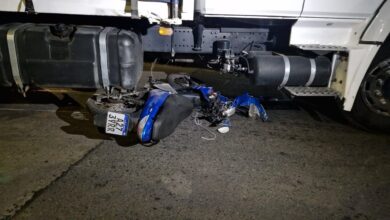 Photo of Choque en Córdoba: un camión embistió a una motociclista en cercanías de Plaza Colón