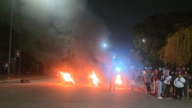 Photo of Córdoba: piedras y gas lacrimógeno tras el hallazgo del cuerpo de Agostina