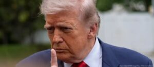 Photo of Donald Trump afirmó que Cuba “está pidiendo ayuda” y reconoció contactos entre ambos gobiernos
