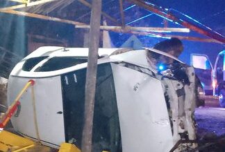 Photo of Bialet Massé: un automovilista perdió el control e ingresó al patio de una vivienda