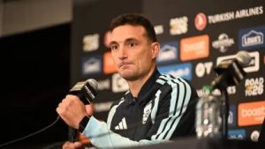 Photo of Scaloni aún no define al reemplazante de Balerdi: «Capaz me tomo uno o dos días más»